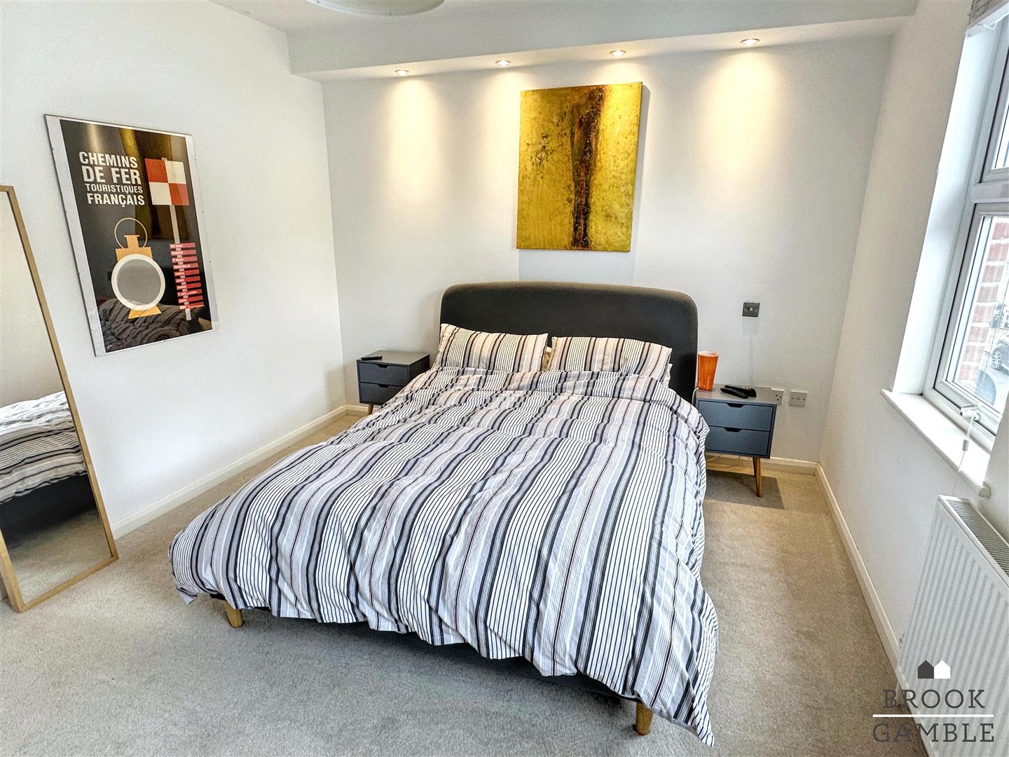 2 Bedroom House. Melbourne Road in Eastbourne,  11